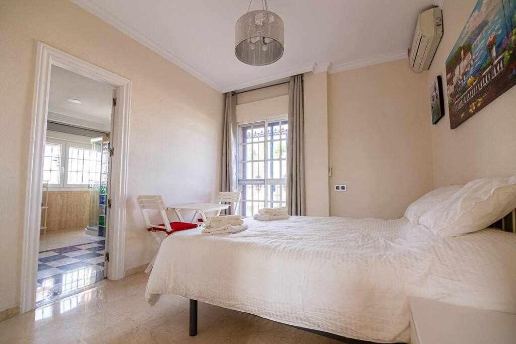 Lujosa Villa En Alhaurin De La Torre 7 Dormitorios Eksteriør bilde