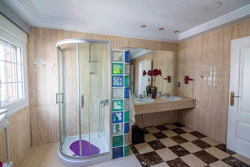 Lujosa Villa En Alhaurin De La Torre 7 Dormitorios Eksteriør bilde